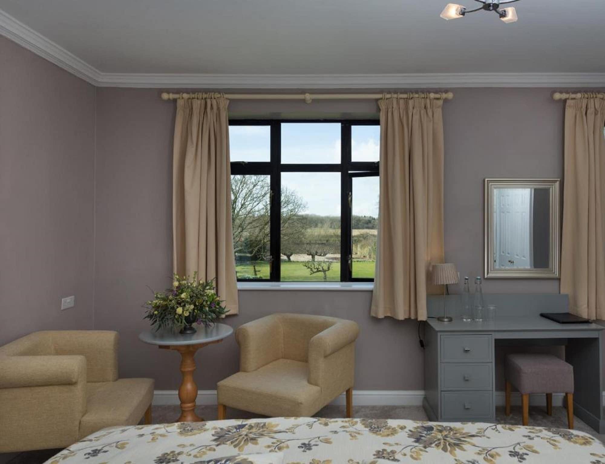 Stanton Manor Hotel Chippenham  Bagian luar foto